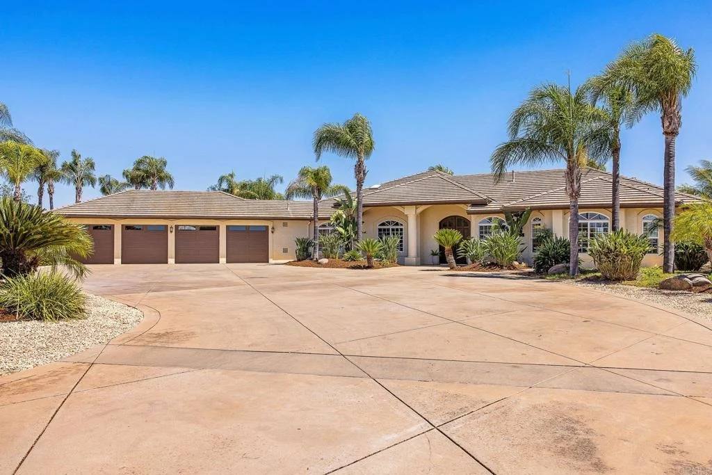 Photo of 1050 Ocean Vista Way