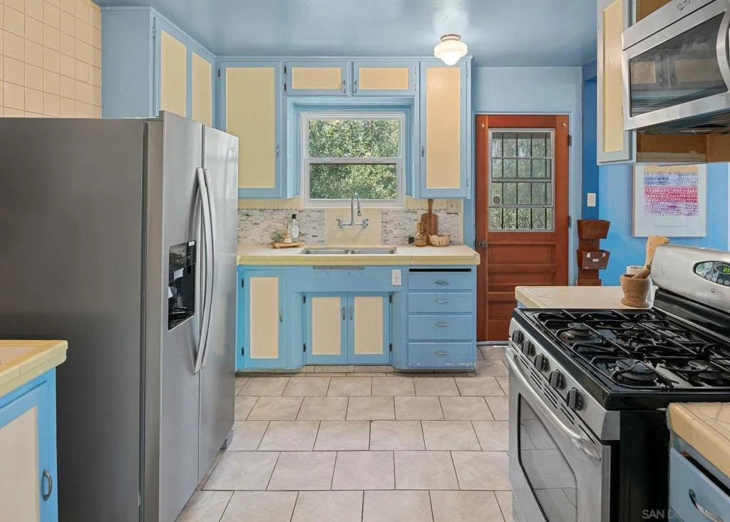 Photo of 8500 Hillcrest