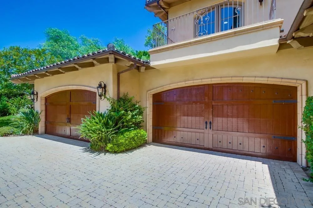 Photo of 14175 Biscayne Pl