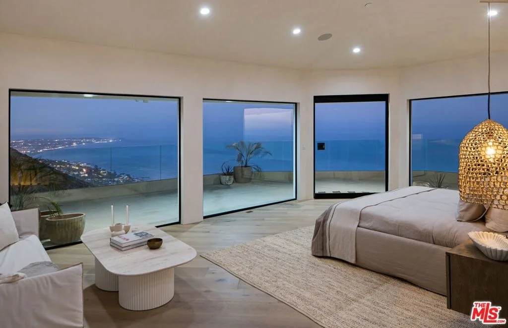 Photo of 4310 Encinal Canyon Road