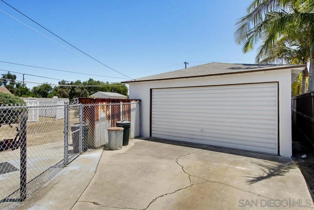 Photo of 723 Alpine Ave