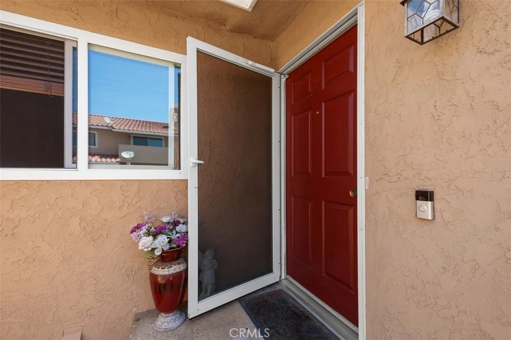 Photo of Unit 13 at 31909 Del Cielo Este
