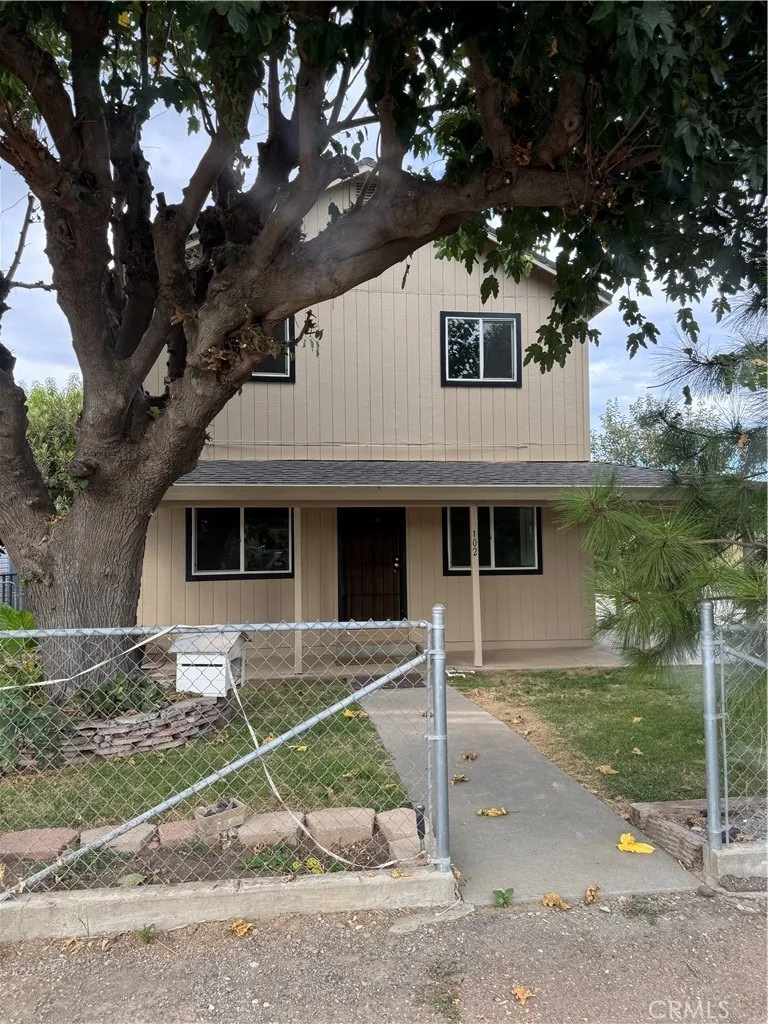 Photo of 102 Santa Maria