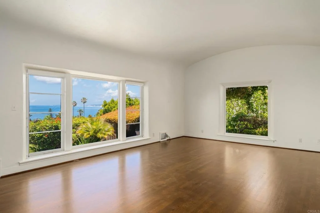 Photo of 1406 La Jolla Knoll
