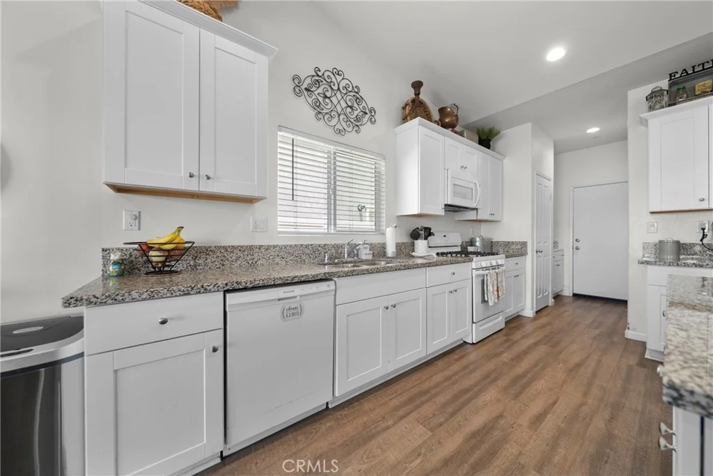 Photo of 26707 Mountaingate