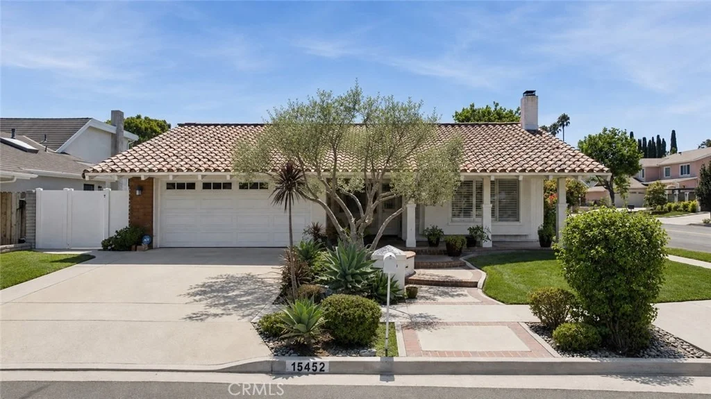 Photo of 15452 Orleans Circle