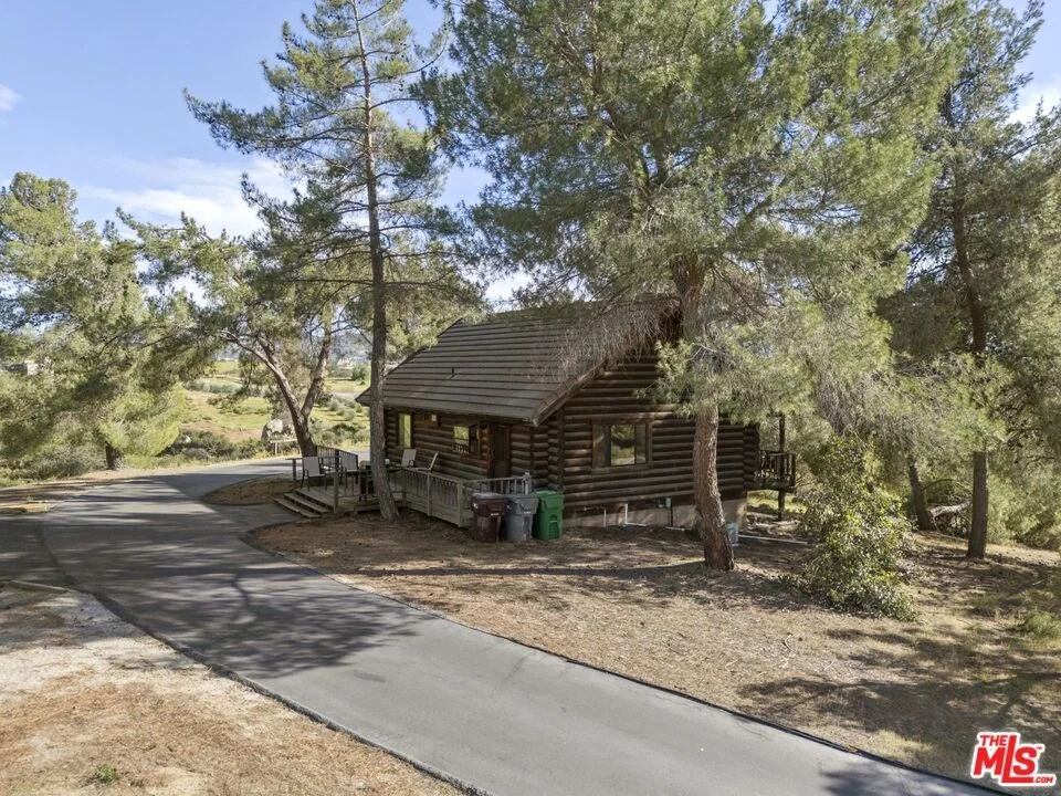 Photo of 36880 E Benton Road