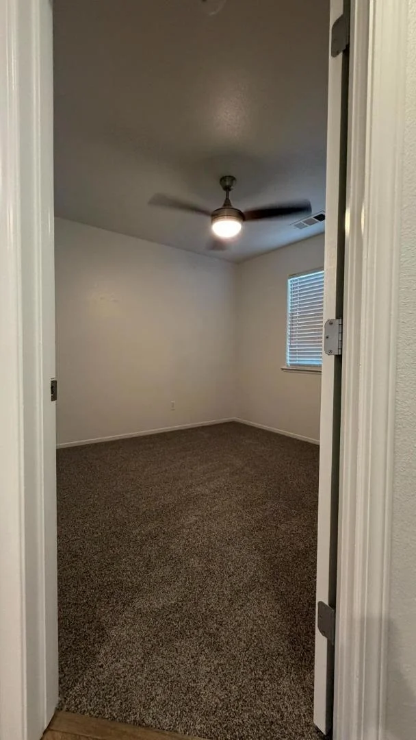 Photo of 1727 Hume Drive