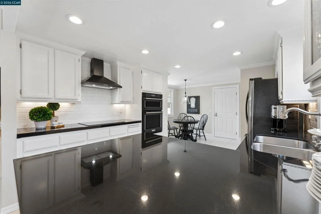 Photo of 1091 Harvest Cir