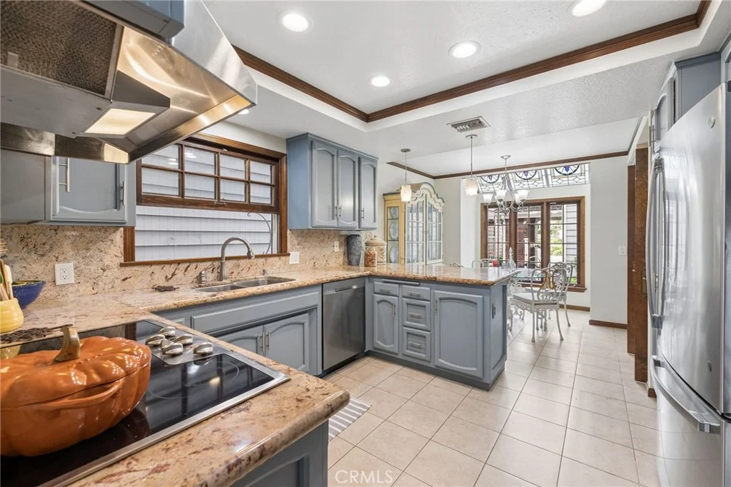 Photo of 6068 Avenida De Castillo