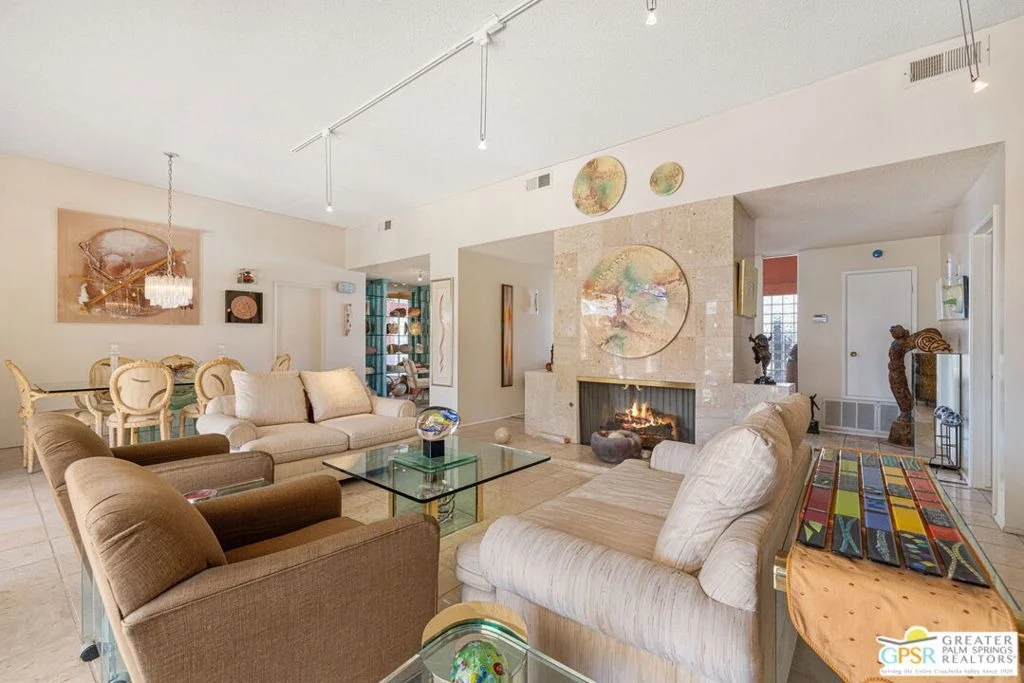 Photo of 73070 Shadow Mountain Drive