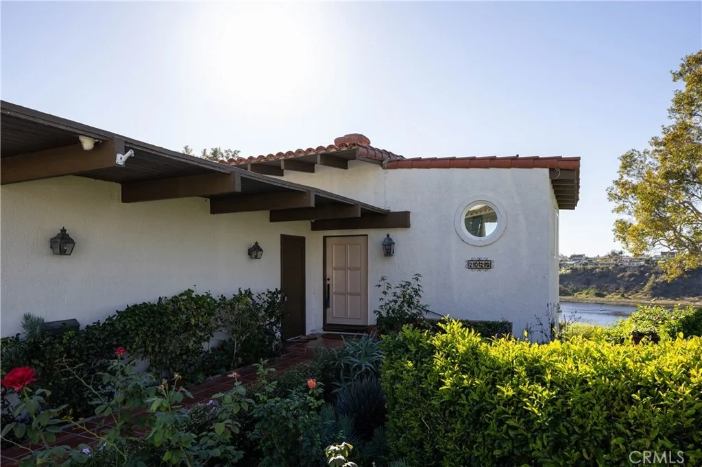 Photo of 2025 Avenida Chico