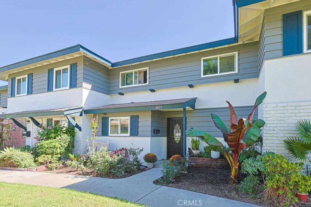 Photo of 11077 Robinson