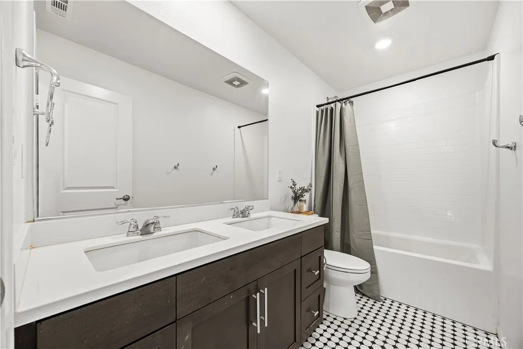 Photo of 1664 Camellia Lane
