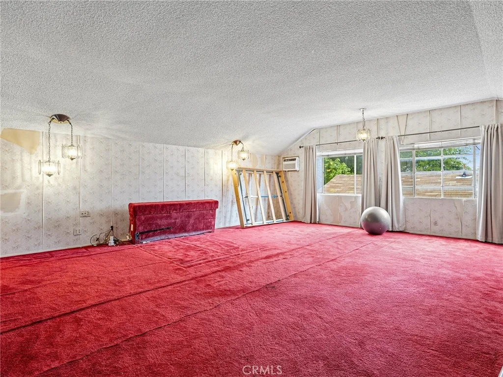 Photo of 836 N Parish Place
