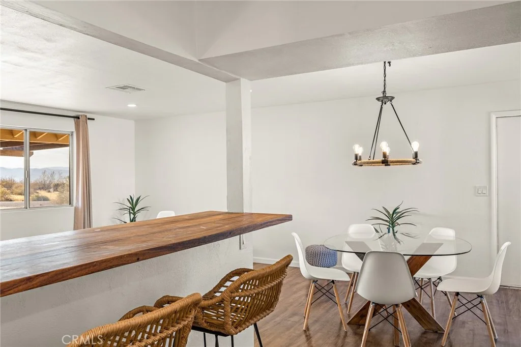 Photo of 7453 Olympic Road