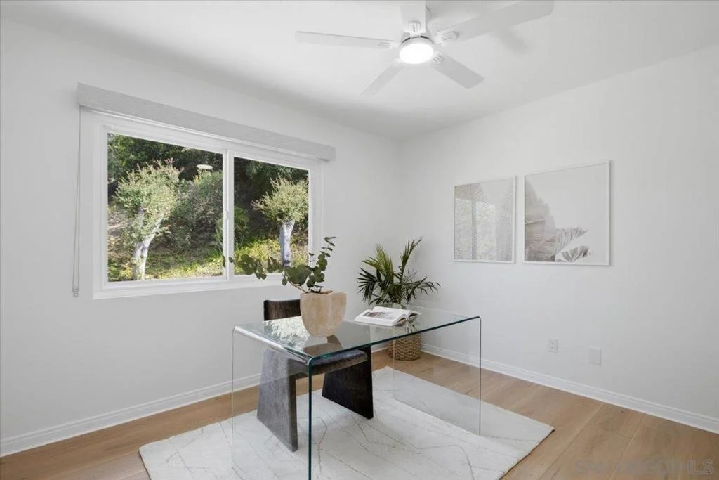 Photo of 6783 Robbins Way