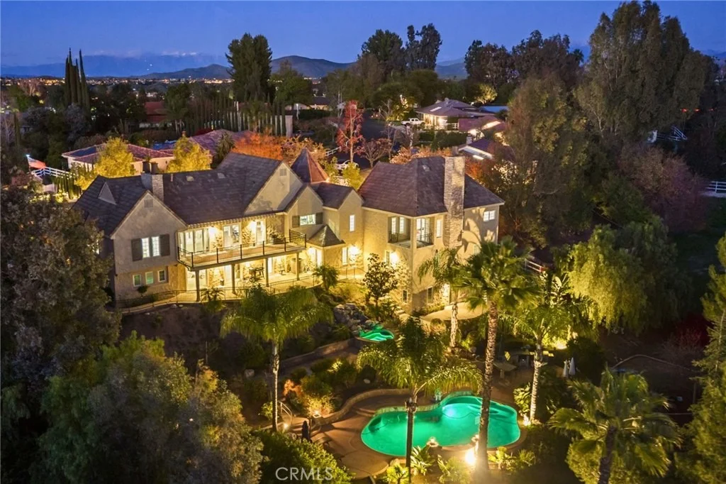 Photo of 40900 Via Los Altos