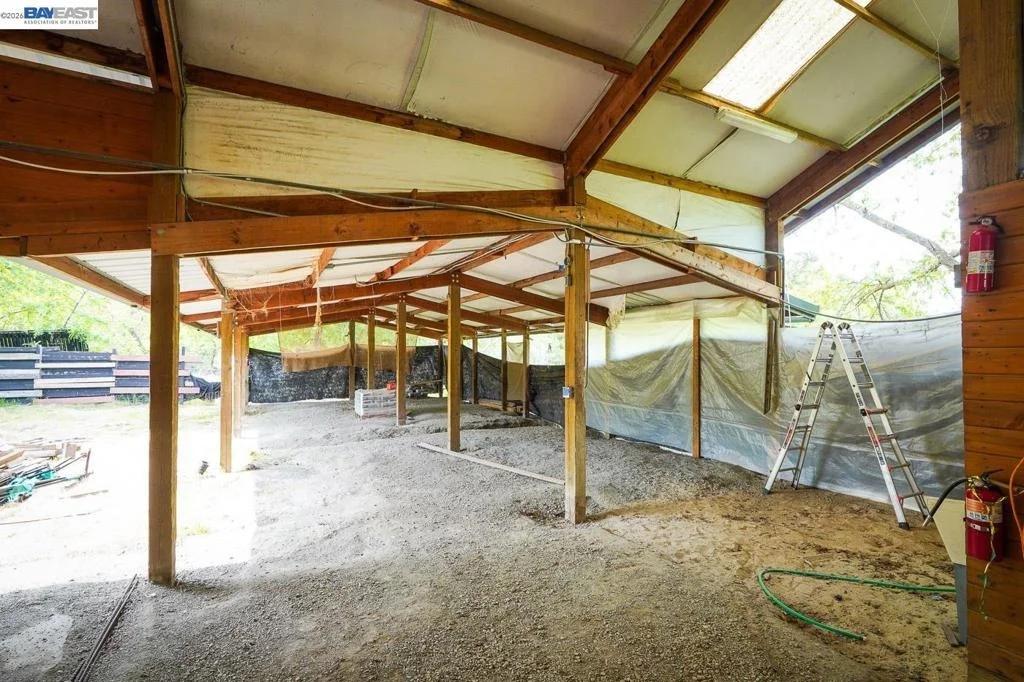 Photo of 6115 Morgan Territory Rd
