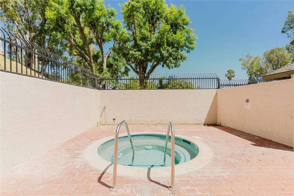 Photo of 1063 Corbett Lane