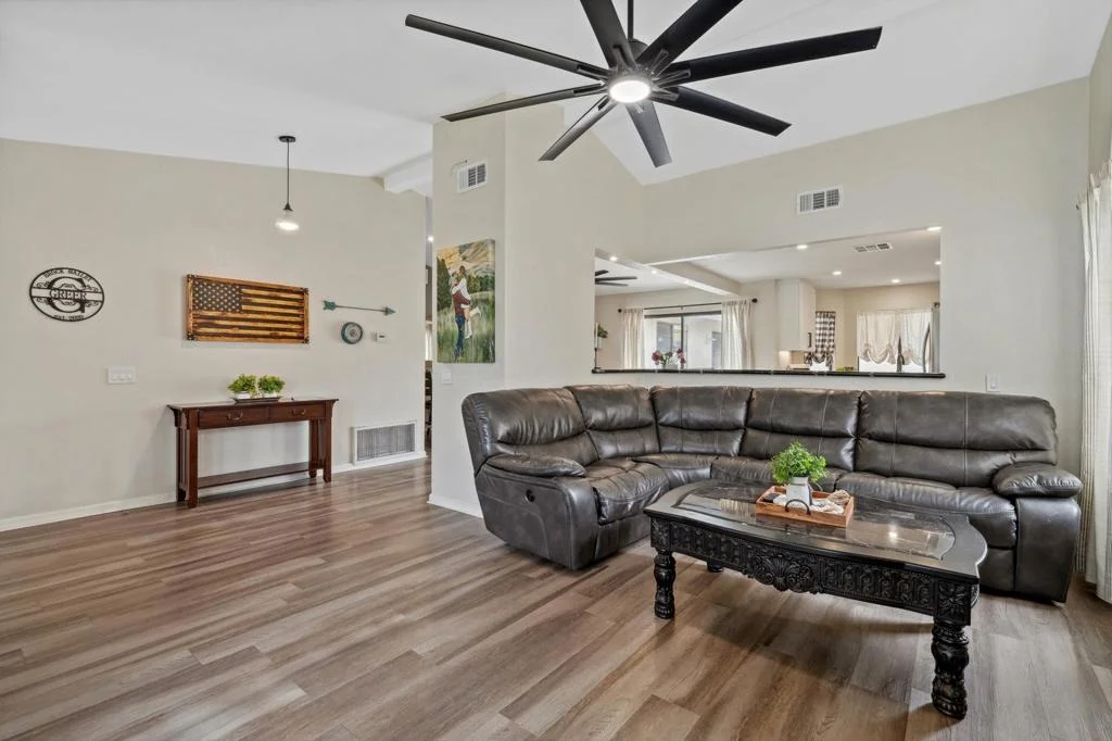 Photo of 45558 Indian River Road