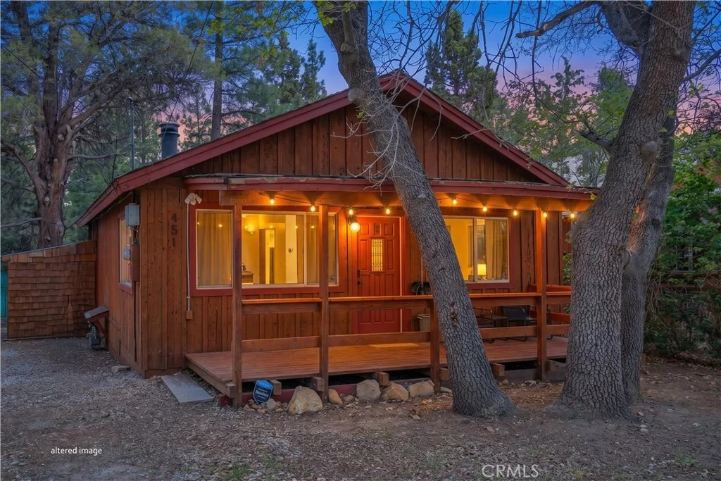 Photo of 451 Cedar Lane