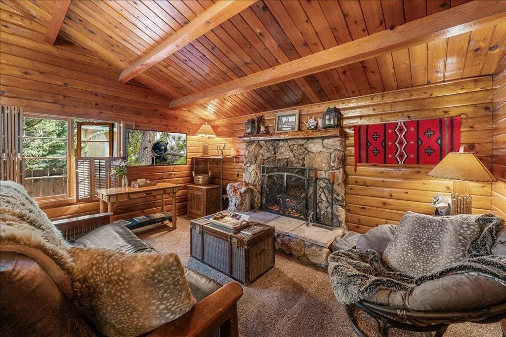 Photo of 332 Cedar Lane
