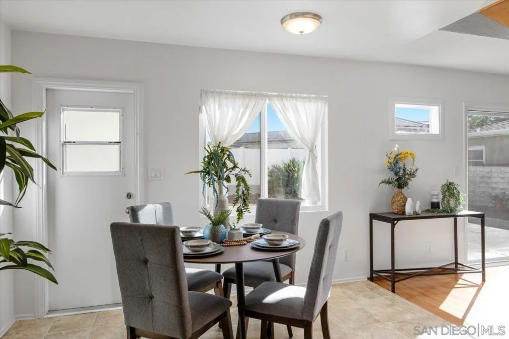 Photo of 4711 Austin