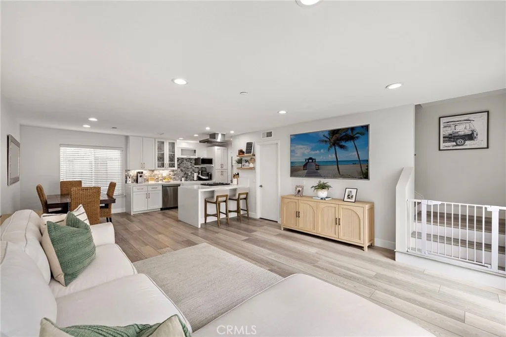 Photo of Unit 2 at 228 W Canada