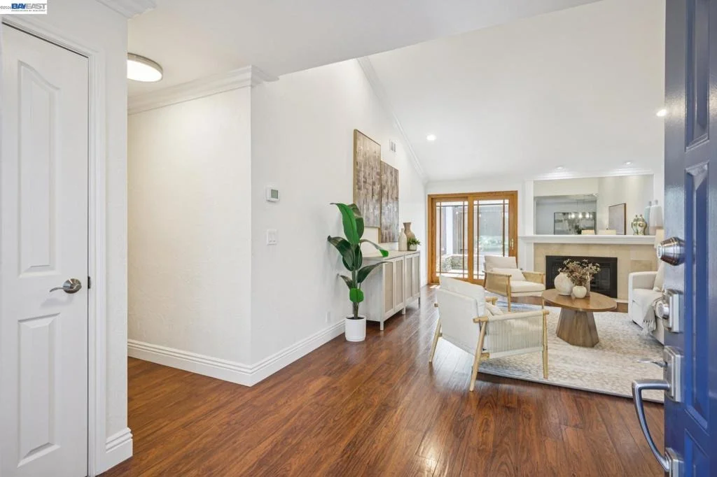 Photo of 238 Delta Pl