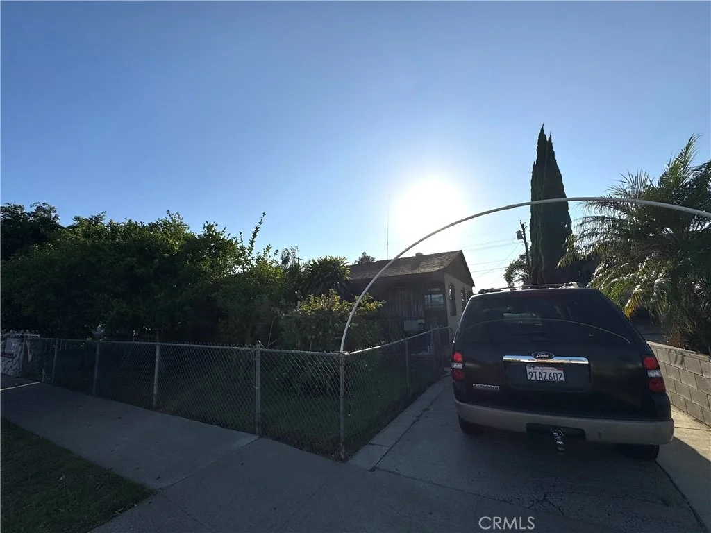 Photo of 6271 Stanton