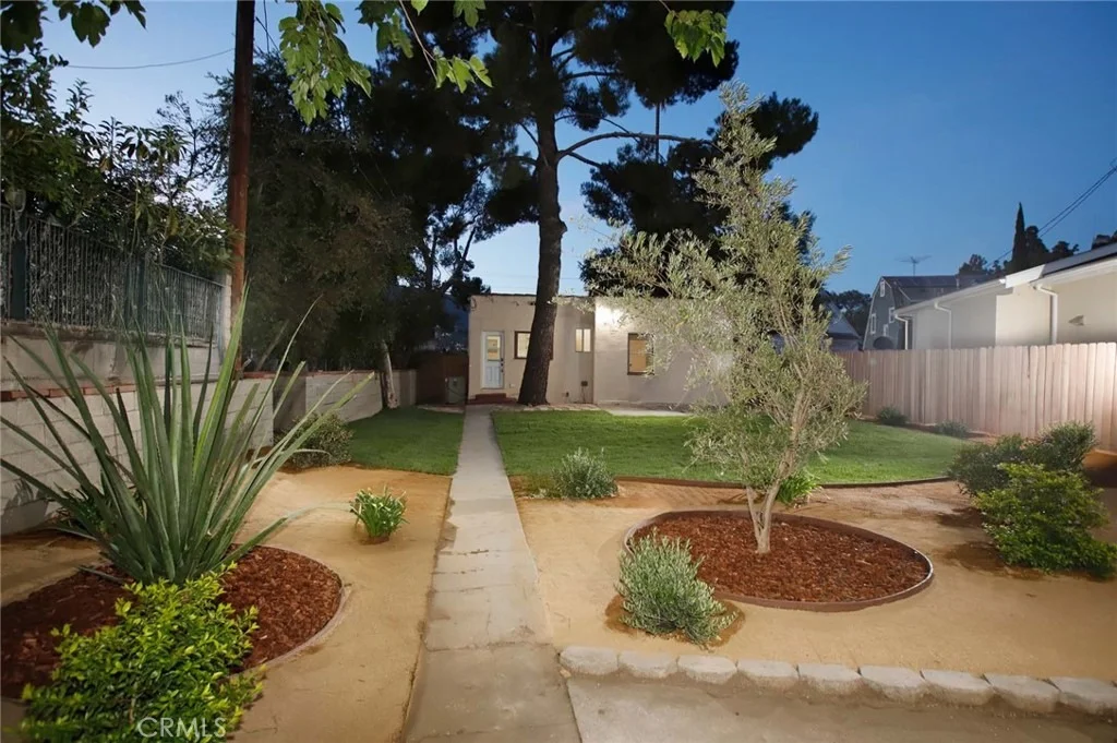 Photo of 822 Monterey
