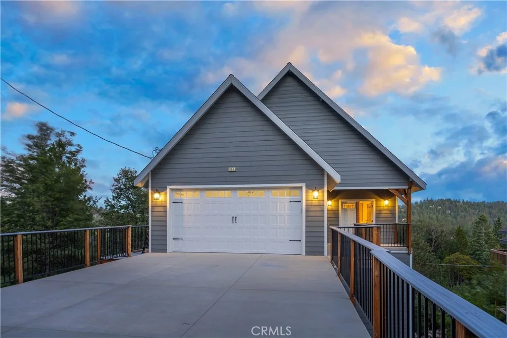 Photo of 851 Madera