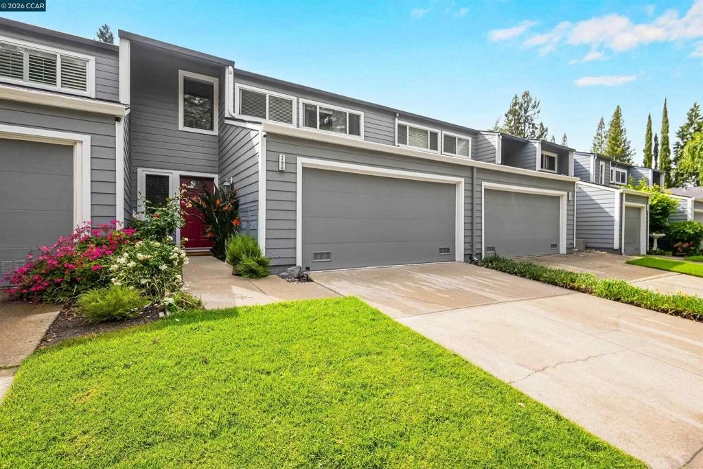 Photo of Unit 37 at 266 Ashley Cir
