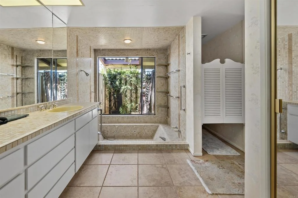 Photo of 15063 Adams Drive