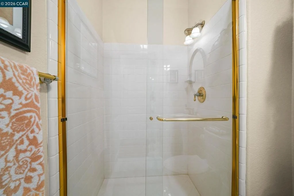 Photo of 110 Forest Hill Dr
