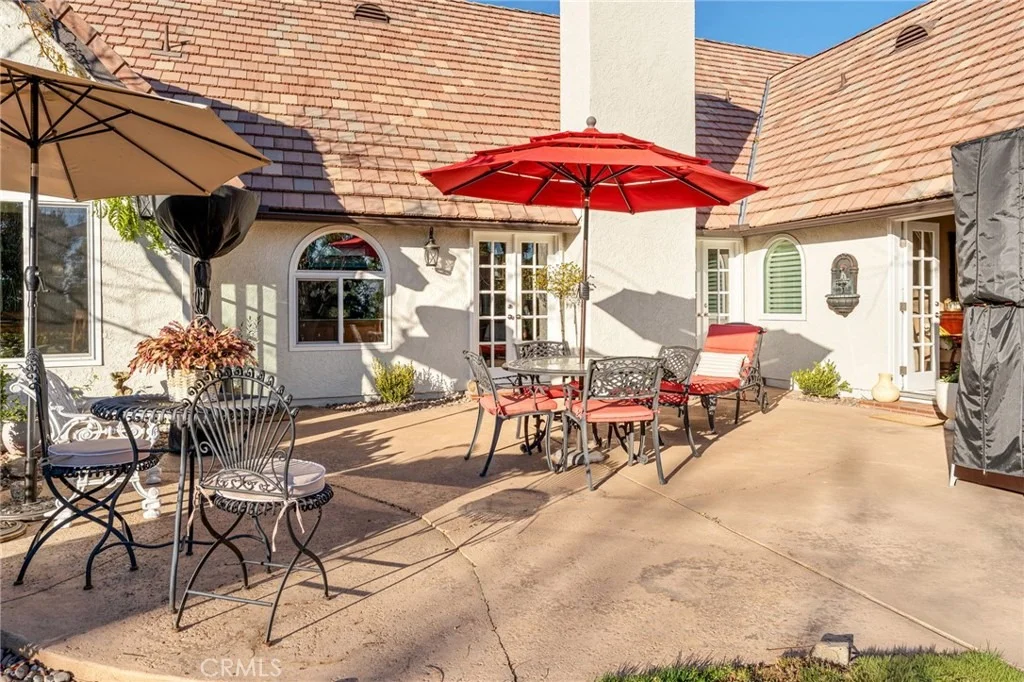 Photo of 10055 Hillside