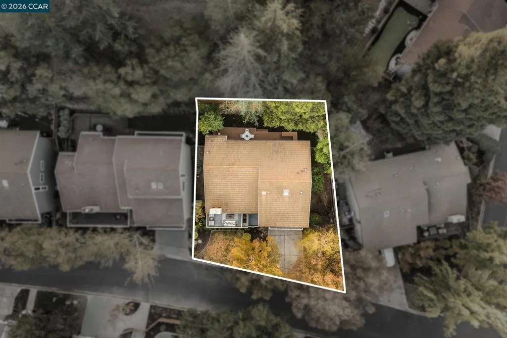 Photo of 900 Augusta Dr