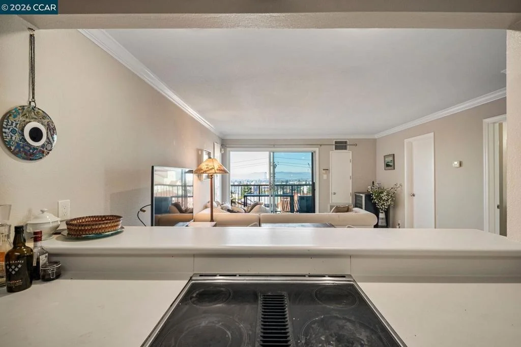 Photo of Unit 304 at 2 Panoramic Way