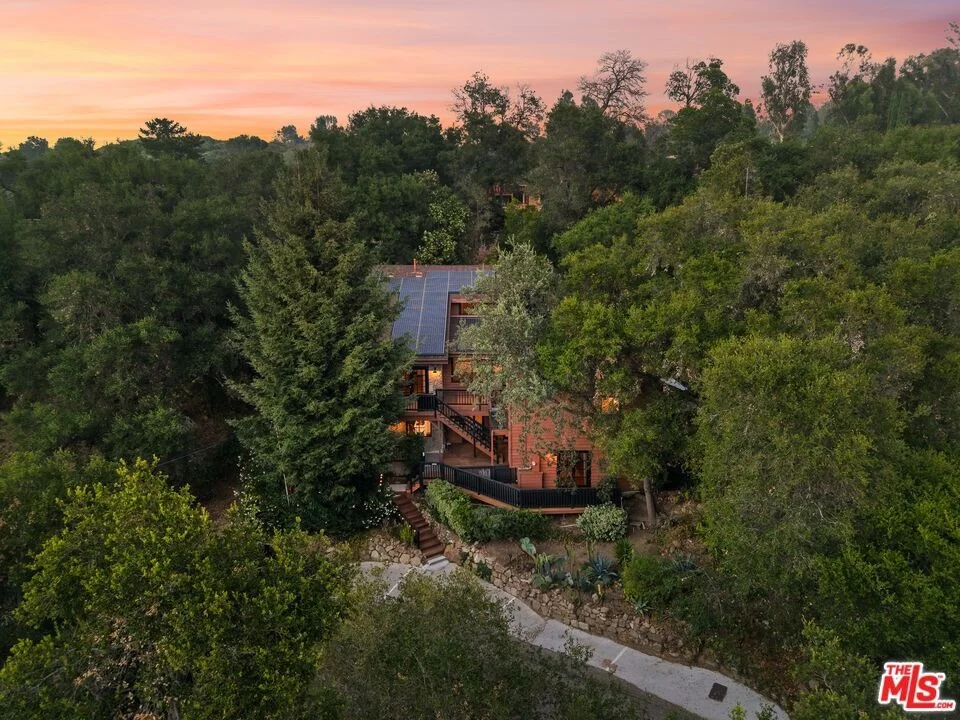 Photo of 178 Muerdago Road