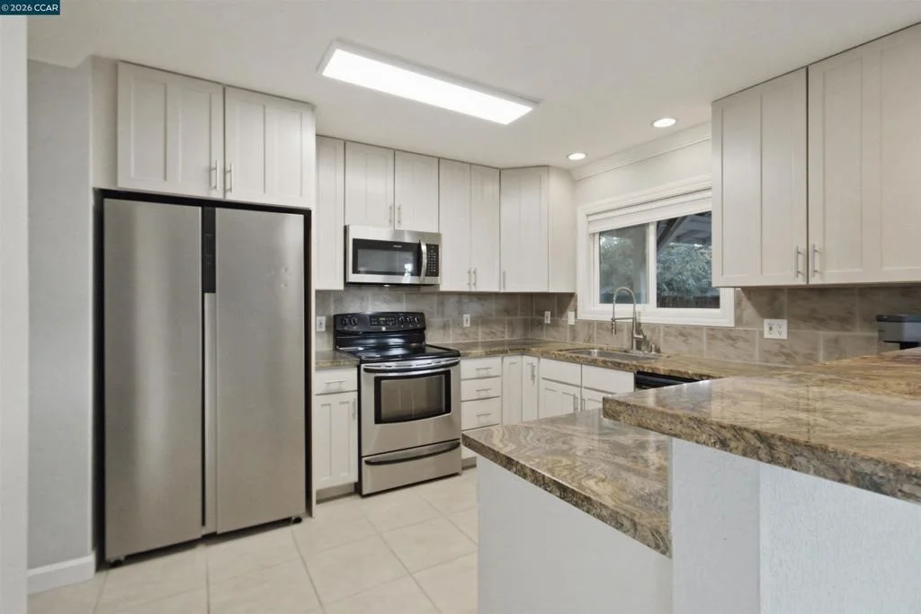Photo of 1412 Delaware Dr