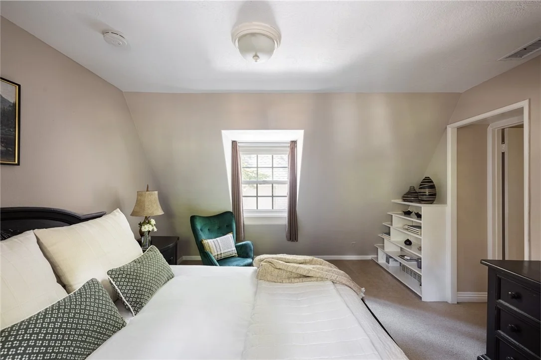 Photo of 27844 Greenway Drive