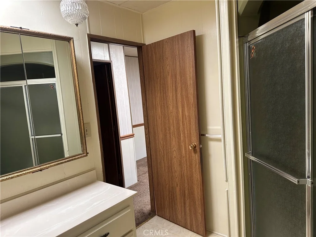 Photo of Unit 103 at 4747 Oak Crest Street