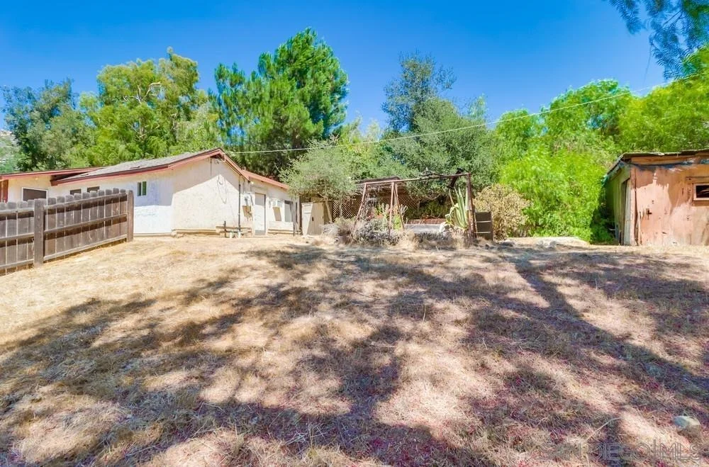 Photo of 209 Frances Dr
