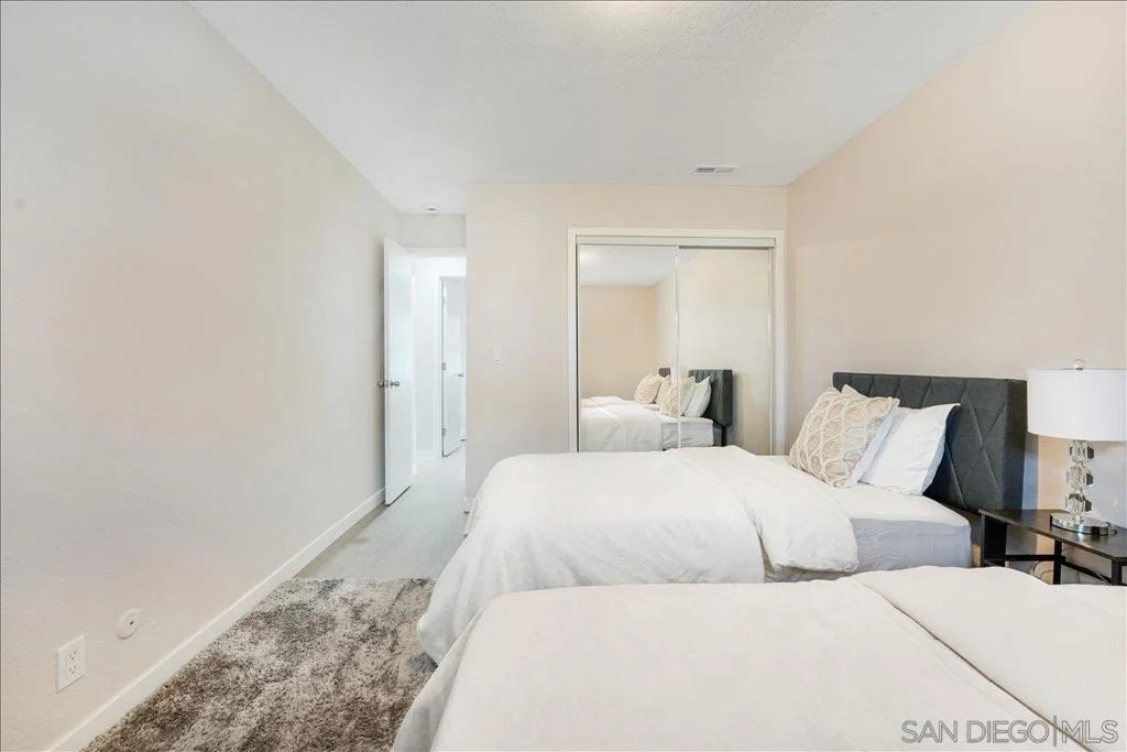 Photo of 2408 Suncrest Blvd