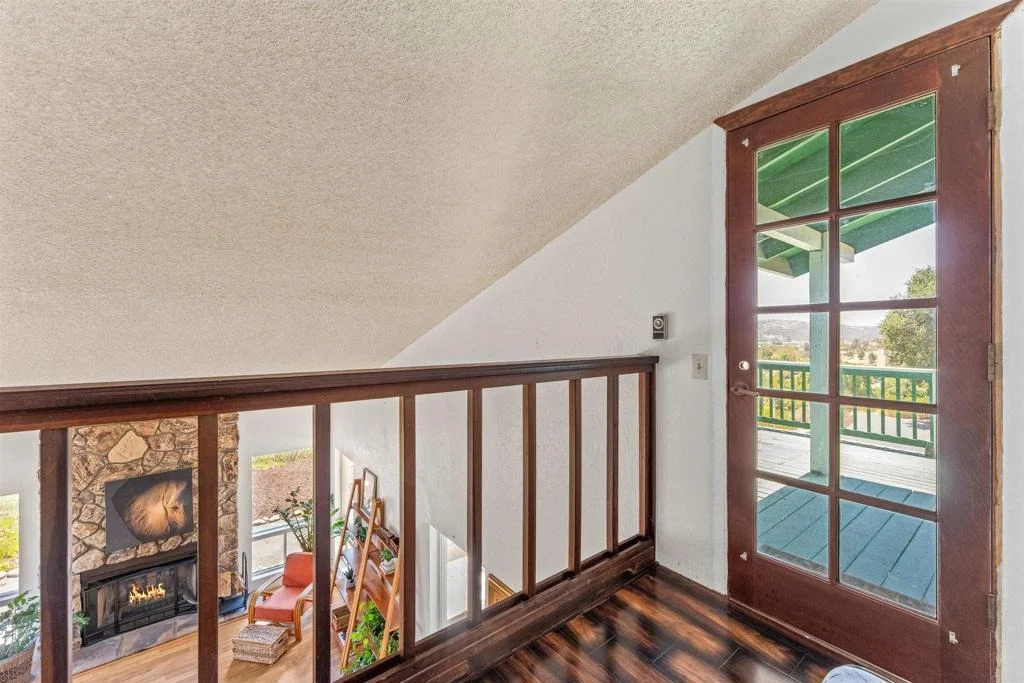 Photo of 4439 La Canada