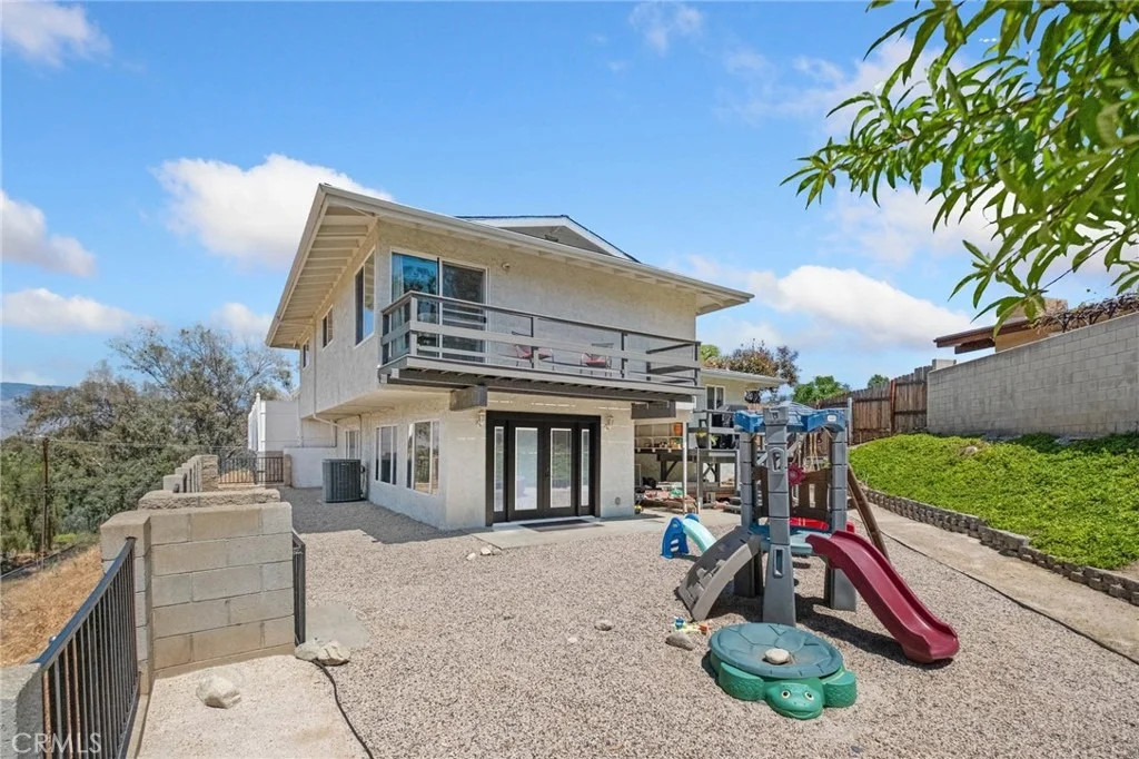 Photo of 1510 Pamela