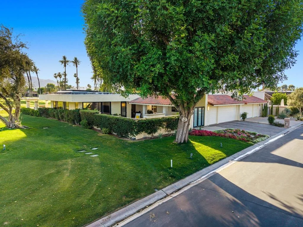 Photo of 91 Columbia Drive