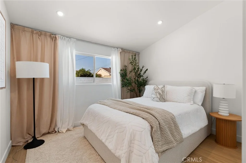 Photo of 8591 Greenleaf Avenue