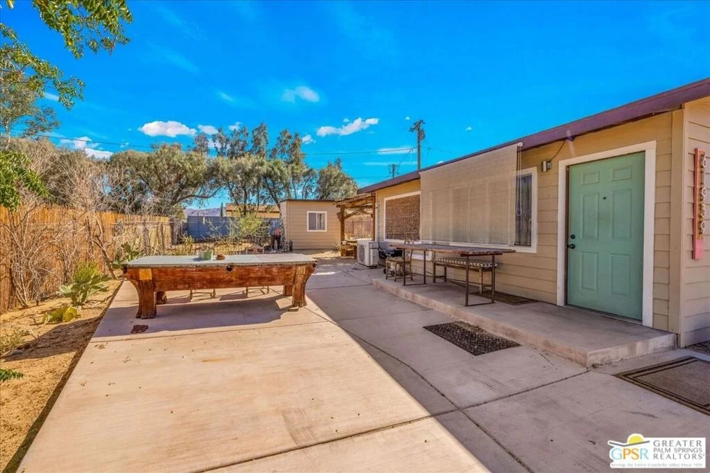 Photo of 61939 Hilltop Drive